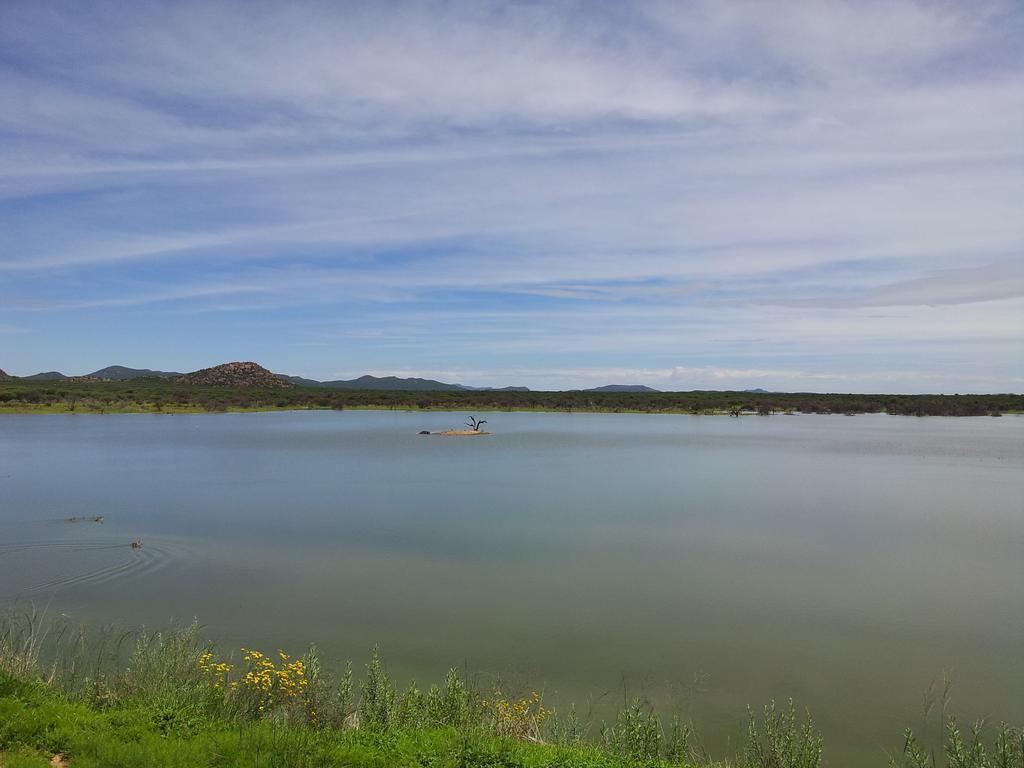 Ovita Wildlife Restcamp Okazize Номер фото